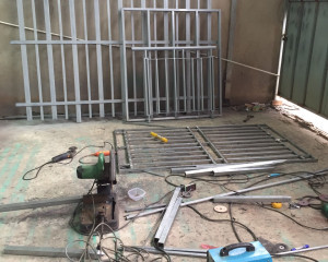 Dịch vụ sửa cửa sắt tại quận Tân Bình, Tphcm nhanh chóng giá rẽ