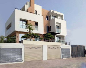 Thi công lắp đặt cửa cuốn trọn gói tại Quận 4, Tphcm